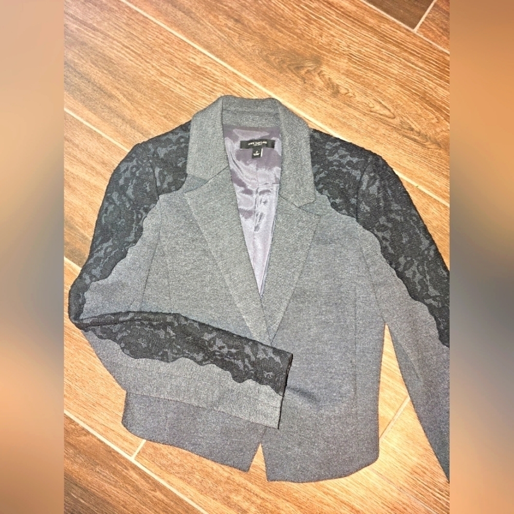 ANN TAYLOR LACE JACKET SZ 2